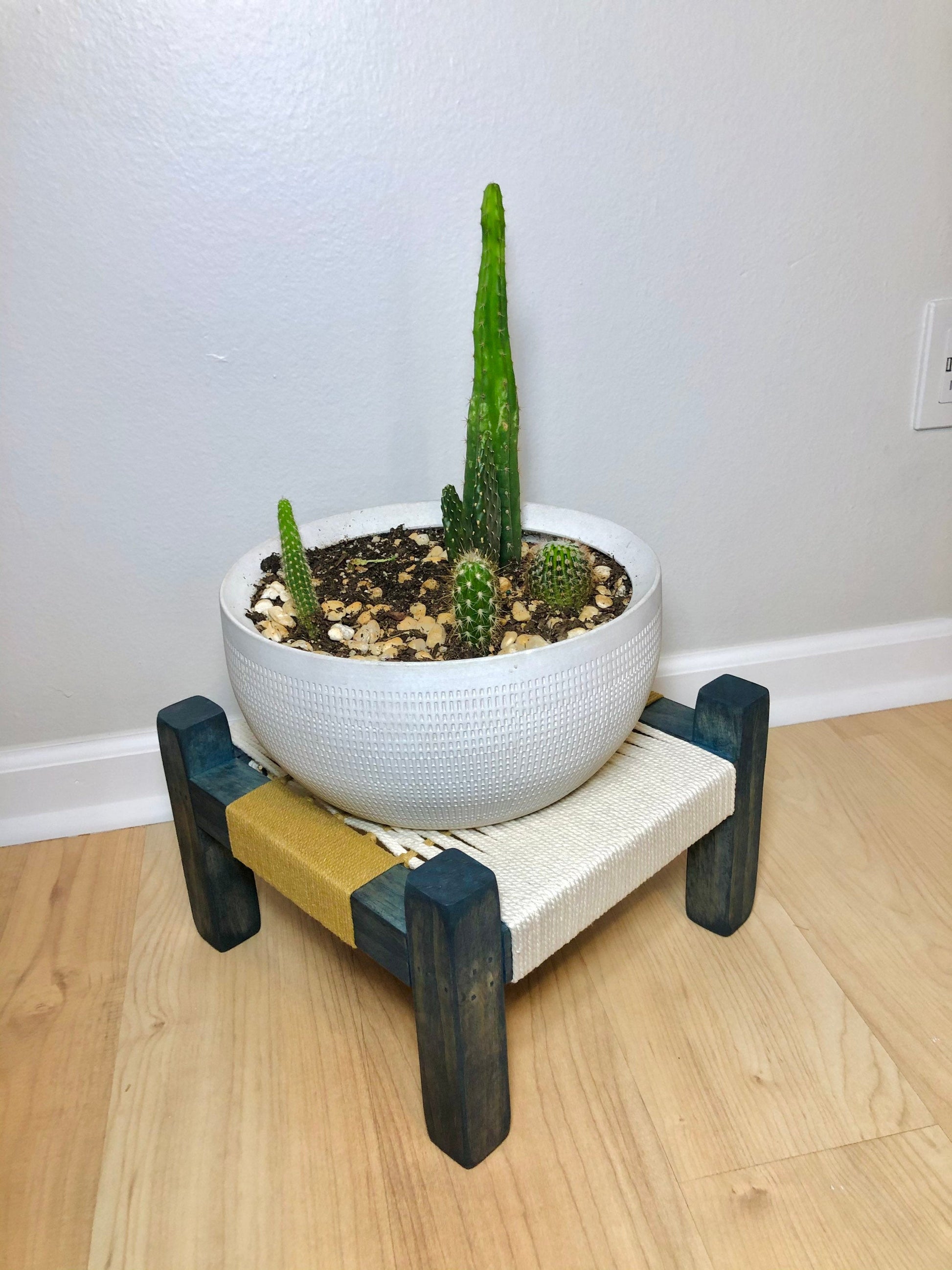 Mid-Century Modern Style Woven Indoor Plant Stand – The Wood and Weave Shop